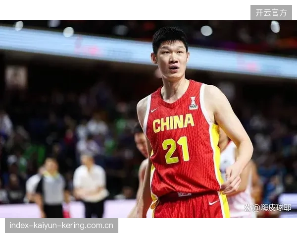 CBA胡金秋篮下强攻，广厦顺利赢球